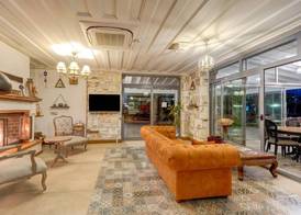 Navalia Hotel 2