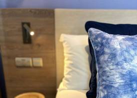 Hex Wildlife Hotel at Yorkshire Wildlife Park 4