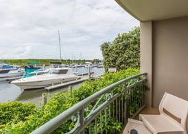 Hope Harbour Hotel Apartments 5