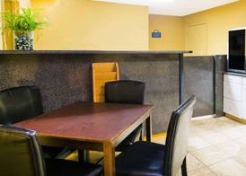 Days Inn by Wyndham Camilla 2