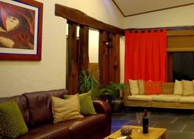 Desert Breeze Lodge 5