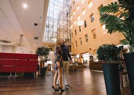 Avalon Hotel & Conferences 3