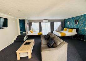 Wrights by the Sea Motel 5