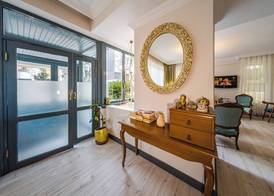Triana Hotel 2