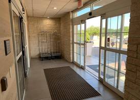 Country Inn & Suites by Radisson, Austin North Pflugerville , TX 3