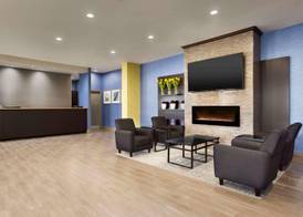 Travelodge by Wyndham Toronto East (CLOSED) 4