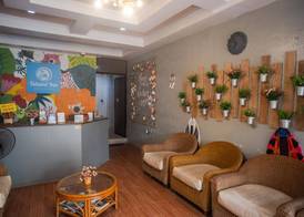Island Inn 3