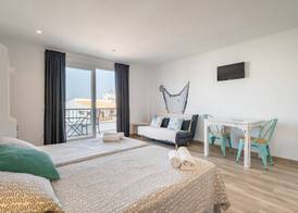 Apartamentos Marivent by MHR 3