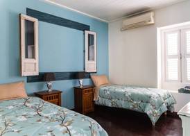 Bario Hotel 3
