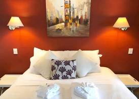 Waterfront Seaview Hotel Apartments 4