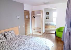 Central Guesthouse 3