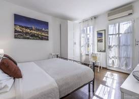 Wine Apartments Florence Prugnolo 5