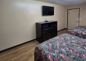 Candle Light Motel 3