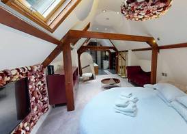 High Tor Hotel 5