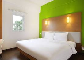 Amaris Hotel Malang 5