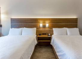 Holiday Inn Express & Suites O'FALLON/SHILOH by IHG 2