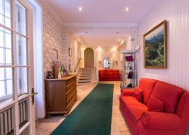 Historik Hotel Goldener Hirsch Rothenburg 5