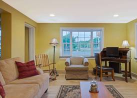 Super 8 by Wyndham Sturbridge 2