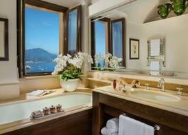 Monastero Santa Rosa Hotel & Spa 4