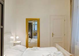 Charles Bridge Premium Residence 3
