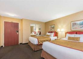 Lancaster Suites 3