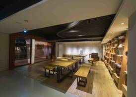 Simple + Hotel 3