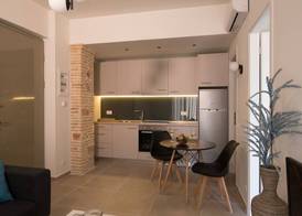 Lodge Modern Apartments - in Kalamaki Center, by ZanteWize 4