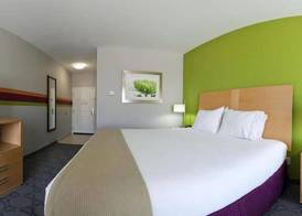 Holiday Inn Express & Suites CLUTE - LAKE JACKSON by IHG 3