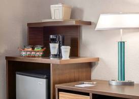 Super 8 by Wyndham Hanover 4
