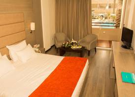Napa Plaza Hotel (Adults Only) 5