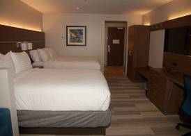 Holiday Inn Express & Suites DECATUR by IHG 5