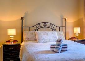 Fallon's B&B 4