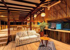 Beach House Beau Vallon 3