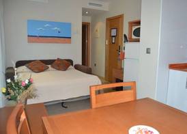 Aparthotel Bahía 4