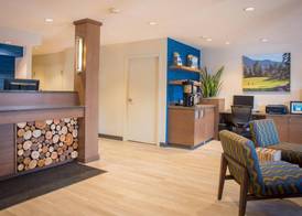 Accent Inns Kelowna 2