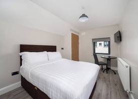 Hugh Lynch's Self Catering Accommodation 4