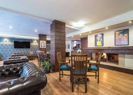 Grand Royale Apartment Complex & Spa 3