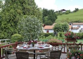 Logis Hotel Ur-Hegian 5