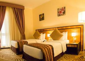 Al Majaz Premiere Hotel Apartments 4