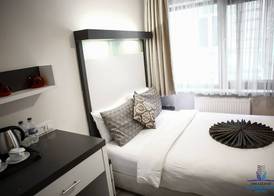 The Legend Platine Suite 3