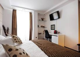 Main Street Studio and Rooms 3