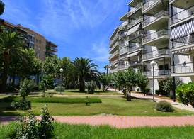 Rentalmar Aries Plus 4