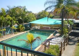 Broadwater Keys Holiday Apartments 3