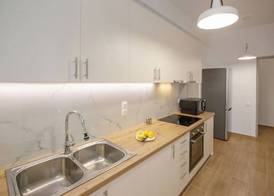 Beautiful apt near the sea by GHH 5
