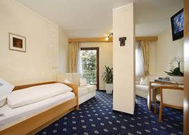 Berglandhotel Untertheimerhof 4