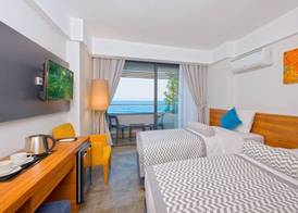 Floria Beach Hotel 2