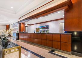 Drury Inn & Suites St. Louis Forest Park 4