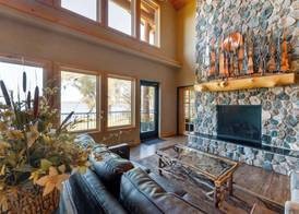 Best Western Premier The Lodge on Lake Detroit 3