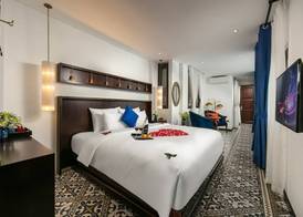 Carillon Boutique Hotel 5