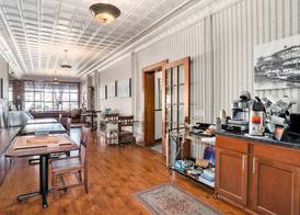 Historic Hotel Nichols 3